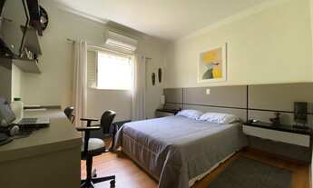 Imagem 7: Casa Sobrado de Alto padrão de 04 Dormitórios, 04 Suítes, Sala de Estar, Sala de TV, Sala