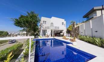 Imagem: Casa de condomínio para venda com 578 metros