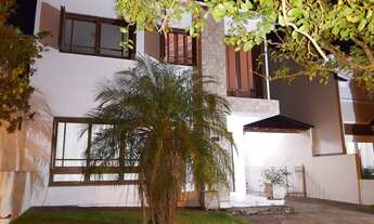 Imagem 2: Casa de condomínio para venda possui 160 metros quadrados com 3 quartos