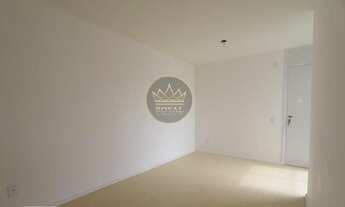 Imagem 4: Apartamento para Venda em Rio de Janeiro, Jacarepaguá, 2 dormitórios, 1 banheiro, 1 vaga