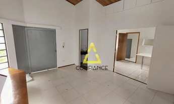 Imagem 2: Casa com 3 dormitórios para alugar, 180 m² por R$ 2.605,00/mês - Colina do Castelo - Jagua