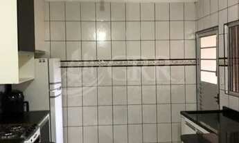 Imagem 7: Vende-se casa em São José dos Campos, Zona Norte. Altos do Vila Paiva 2 dormitórios