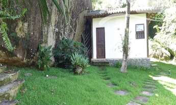 Imagem 3: Vendo linda casa com vista para o mar, Ilhabela,3 suítes, casa de hóspedes, gazebo atelier