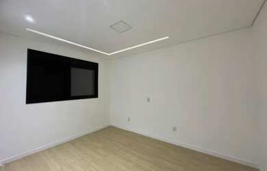 Imagem 6: Casa de condomínio para venda com 270 metros quadrados com 4 quartos