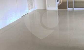 Imagem 5: Apartamento para aluguel e venda possui 192 m² com 3 quartos sendo 3 suítes na Vila Nova C