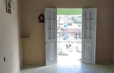 Imagem 2: Ótima casa em Céu Azul, Camaragibe, para alugar com três quartos por R$ 600,00