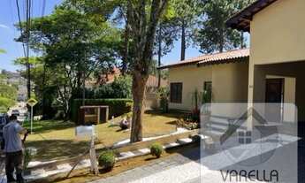 Imagem 3: Casa de condomínio térrea para aluguel possui 356 metros quadrados com 4 quartos