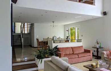 Imagem 7: Casa com 4 dormitórios na região da granja viana