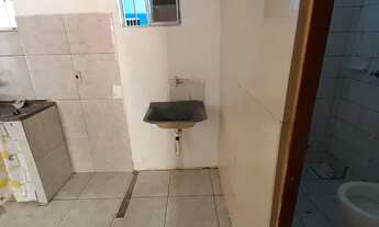 Imagem 2: APT POPULAR NO 2° ANDAR COM 2 QUARTOS