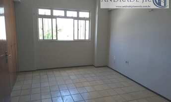 Imagem 6: Apartamento espaçoso e bem localizado no bairro Joaquim Távora