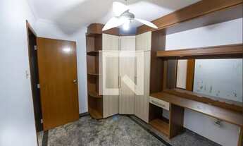 Imagem 6: Casa para Aluguel - Independência, 3 Quartos, 256 m2