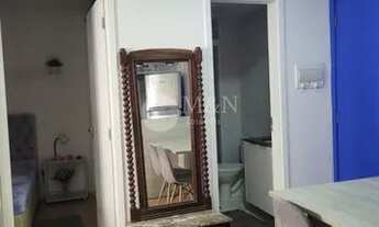 Imagem 5: Apartamento 33m² MOBILIADO, 1 dormitório, 1 banheiro, repleto de armários, piso laminado