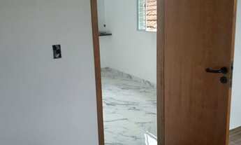 Imagem 3: Sobrado para venda possui 52 metros quadrados com 2 quartos em Vila Cascatinha - São Vicen