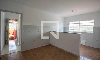 Imagem 2: Casa para Aluguel - Vila Carmosina, 2 Quartos, 80 m2