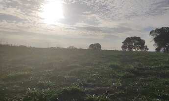 Imagem 2: Lote/Terreno para venda possui 700 metros quadrados em Centro - Atibaia - SP