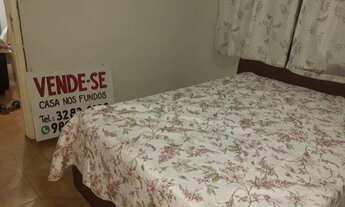 Imagem 7: Casa duplex com terraço em rua principal bairro Irajá