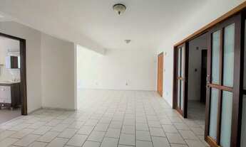 Imagem 3: Apartamento com 3 dormitórios para alugar, 100 m² por R$ 1.900/mês - Centro - Jaraguá do S