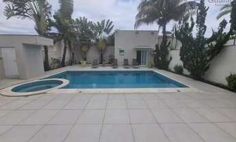 Imagem 4: Vendo excelente casa com 04 dormitórios (04 suítes) e dependência de serviço completa em c