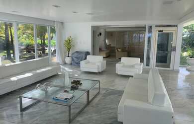 Imagem 11: Linda casa 6 suítes frente mar no condomínio Busca Vida Resort - Busca Vida