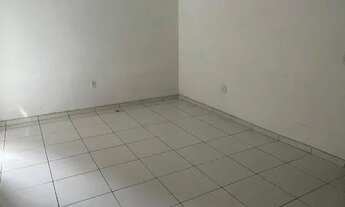 Imagem 4: Apartamento com 3 dormitórios para alugar, 70 m² por R$ 1.300/mês - Glória - Vila Velha/ES