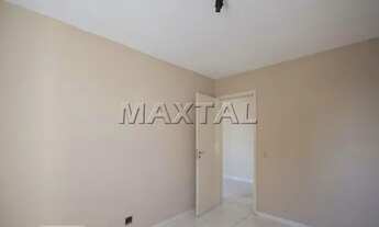 Imagem 5: Apartamento com 1 dormitorio, Cozinha, sala dois ambientes, banheiro e vaga demarcada