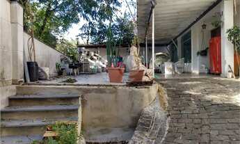 Imagem 2: Casa com 6 quartos à venda em Vila Albertina - SP