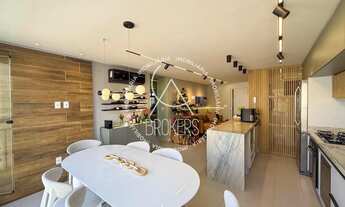 Imagem: Apartamento lindo, porteira dechada com