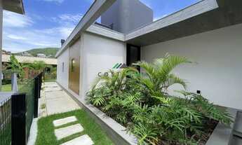 Imagem 5: Imóvel exclusivo a venda no bairro Morrinhos o imóvel fica a 2 minutos da Praia