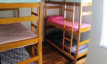 Imagem 2: Cama em quarto compartilhado 60,00