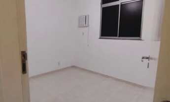 Imagem 2: Imóvel para aluguel e venda com 53 metros quadrados com 3 quartos em Parque Verde - Belém