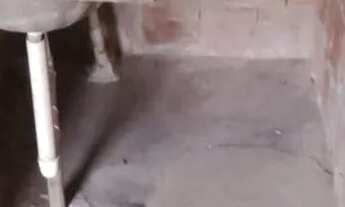 Imagem 6: Casa com 5 cômodo e terreno para construir deck ainda se preferir