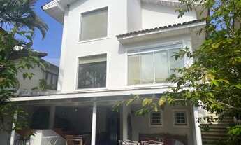 Imagem: Casa à venda em Santana de Parnaíba, Alphaville