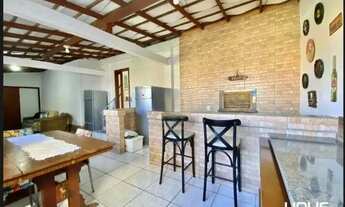 Imagem 3: Casa com 4 quartos em Florianópolis