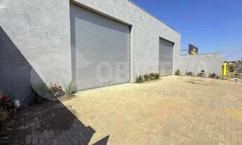 Imagem 2: Galpão à venda, 3 vagas, JARDIM HOLANDA - UBERLANDIA/MG