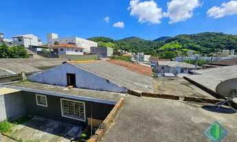 Imagem 5: Imóvel para venda possui 92 metros quadrados com 5 quartos em Real Parque - São José - SC