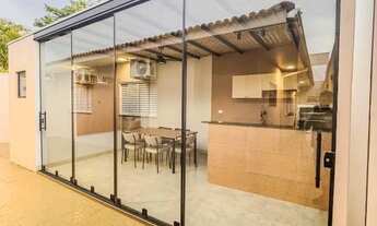 Imagem 2: Casa a Venda- Jardim Matioli Ourinhos/SP com 03 Dormitórios Com Garagem pra 3 Carros