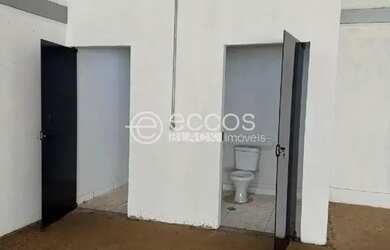 Imagem 2: Galpão para aluguel, 3 vagas, Shopping Park - Uberlândia/MG