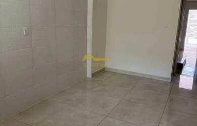 Imagem 2: Casa de Rua a venda com 2 suítes, 70m²