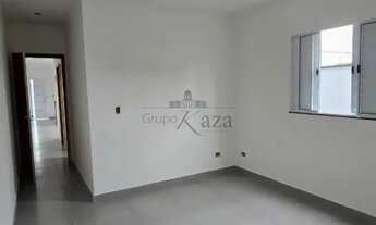 Imagem 4: Oportunidade - Casa Geminada - Parque Nova Esperança - 2 Dormitórios - 125m²