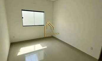 Imagem 4: Casa à Venda Excelente Localização e Ambientes Arejados