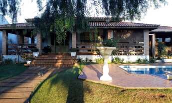 Imagem: Linda Chácara à Venda (com acesso ao Rio