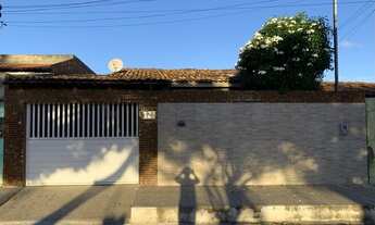 Imagem: Casa grande no Bugio