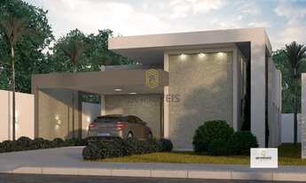 Imagem 5: Casa de 130m² no Francês com três quartos sendo um suíte e quintal extremamente grande por