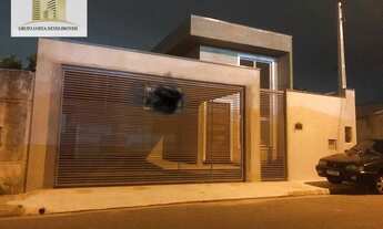 Imagem 1: Linda Casa no Villa Branca