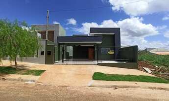 Imagem 2: Casa para venda tem 81 metros quadrados com 3 quartos em Jardim Munique - Maringá - PR