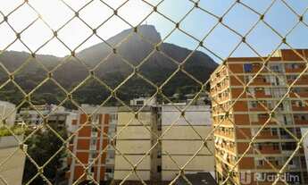 Imagem 5: Sol o dia todo. Portaria 24h. Apartamento com 3 quartos (1 suíte), vaga de garagem à venda