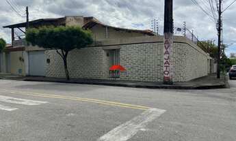 Imagem: FORTALEZA - Casa Padrão - Parque Manibura