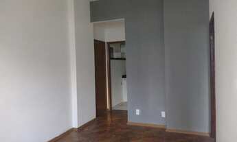 Imagem 5: Apartamento para venda possui 57 metros quadrados com 2 quartos em Icaraí - Niterói - RJ