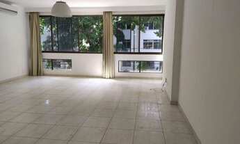 Imagem: Metrô próximo. Portaria 24h. Apartamento