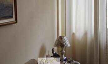 Imagem 2: Apartamento Padrão para Venda em Embaré Santos-SP - 560